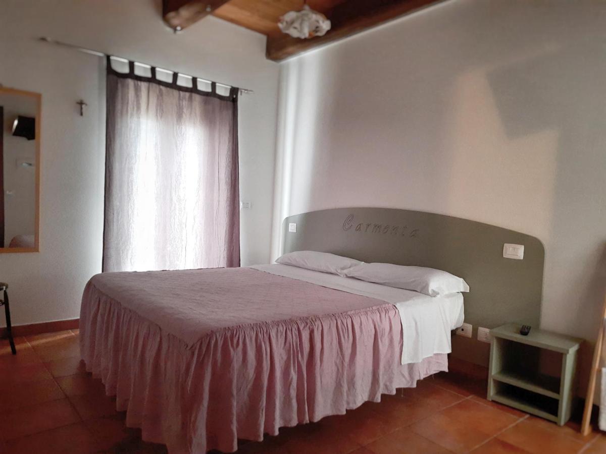 Agriturismo Antica Corte Montatteglia Стая снимка