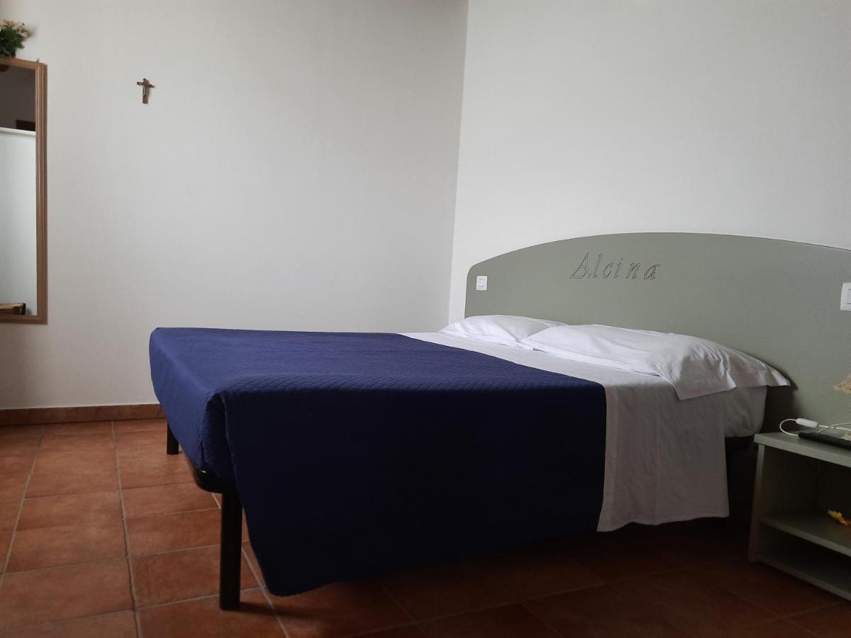 Agriturismo Antica Corte Montatteglia Стая снимка