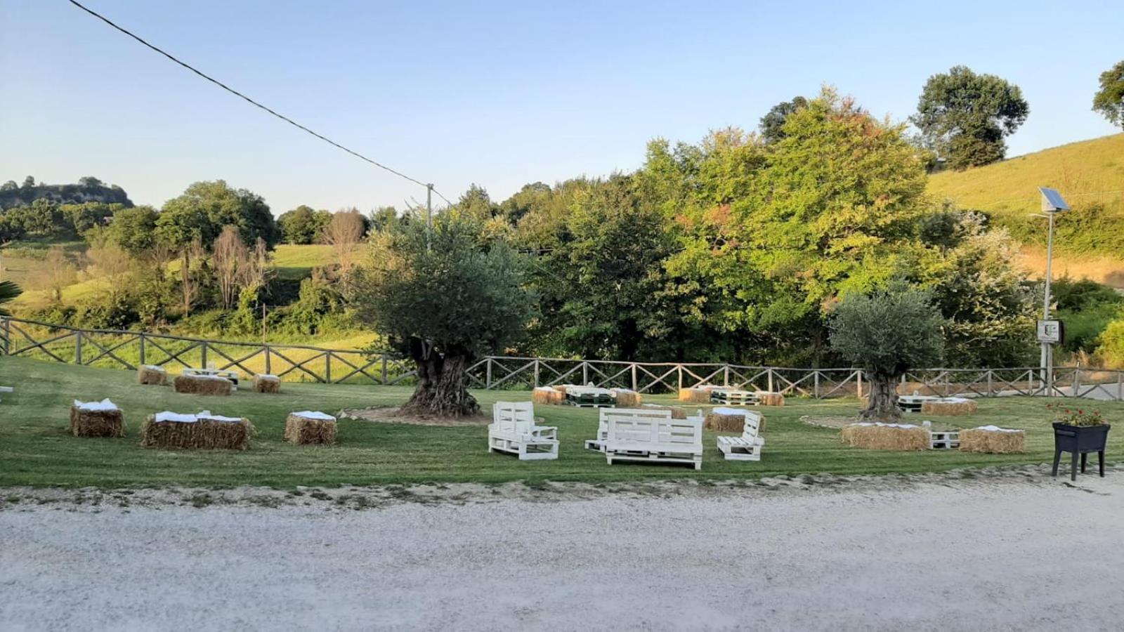 Agriturismo Antica Corte Montatteglia Екстериор снимка